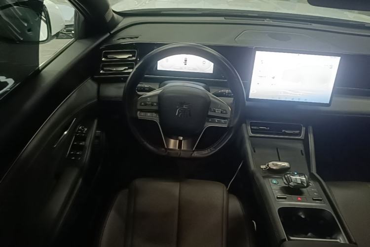 Used BYD Qin L 2024 DM-i 120KM Leading Model Steering Wheel