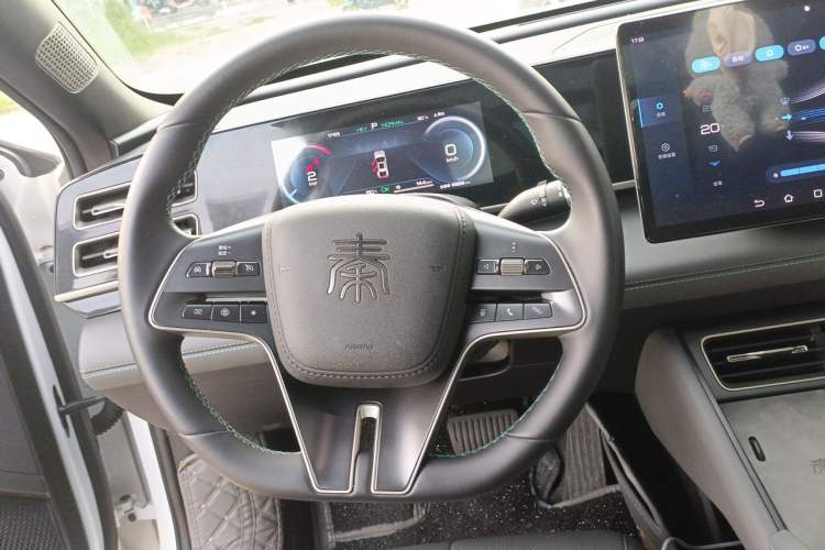Used BYD Qin L 2024 DM-i 120KM Leading Model Steering Wheel