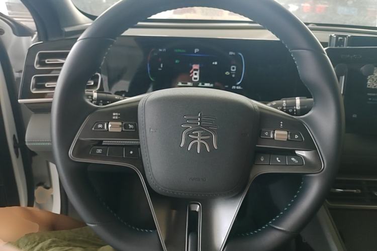Used BYD Qin L 2024 DM-i 80KM Leading Model Steering Wheel