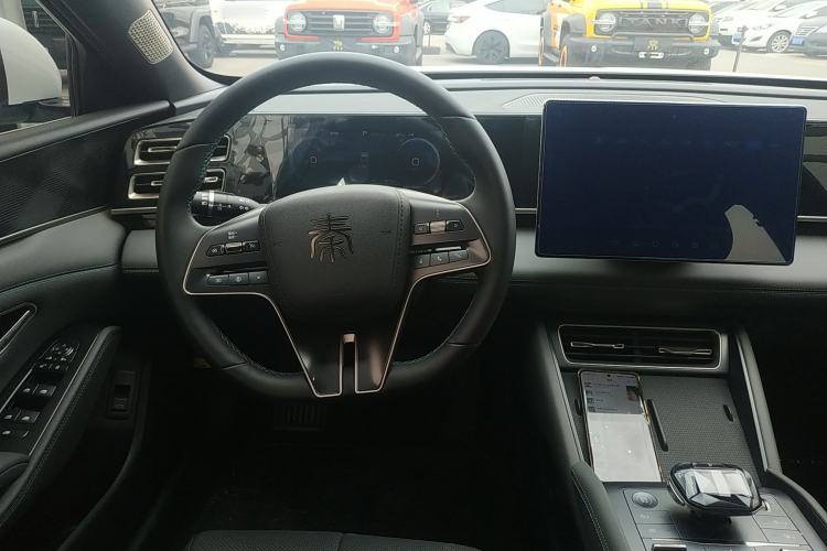 Used BYD Qin L 2024 DM-i 120KM Leading Model Steering Wheel
