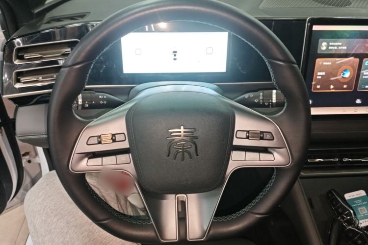 Used BYD Qin L 2024 DM-i 120KM Beyond Model Steering Wheel