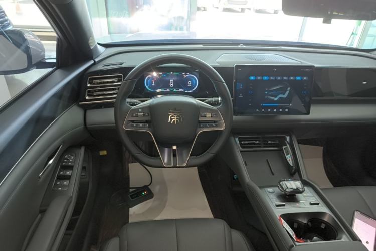 Used BYD Qin L 2024 DM-i 120KM Leading Model Steering Wheel