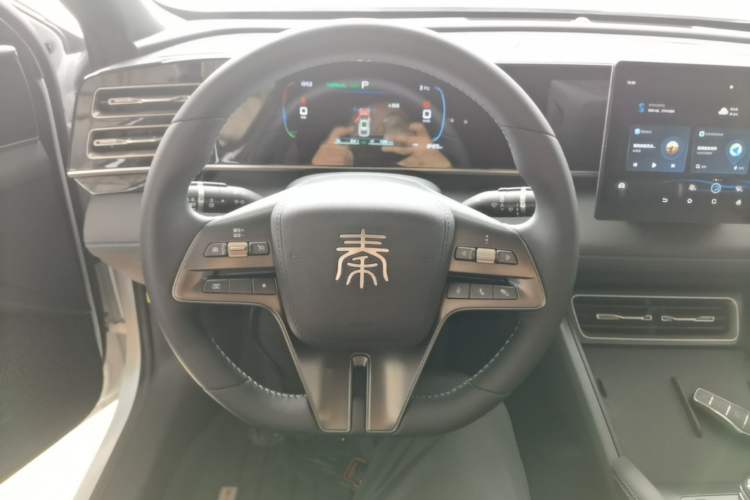 Used BYD Qin L 2024 DM-i 80KM Leading Model Steering Wheel