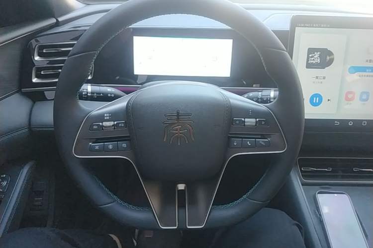 Used BYD Qin L 2024 DM-i 120KM Excellence Model Steering Wheel