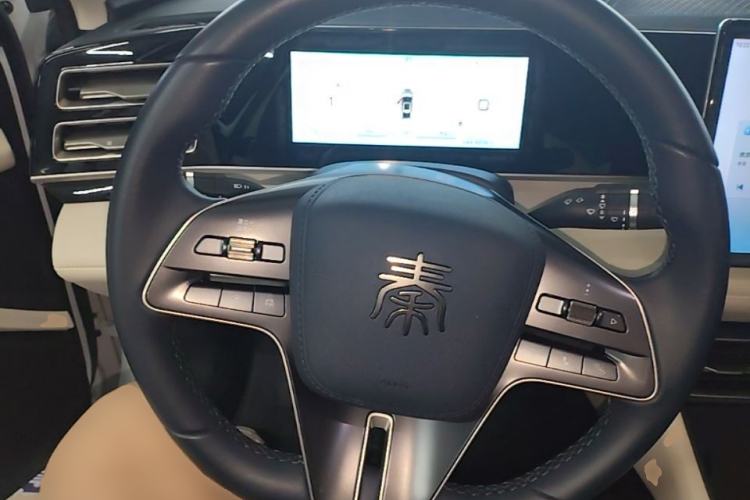 Used BYD Qin L 2024 DM-i 120KM Beyond Model Steering Wheel
