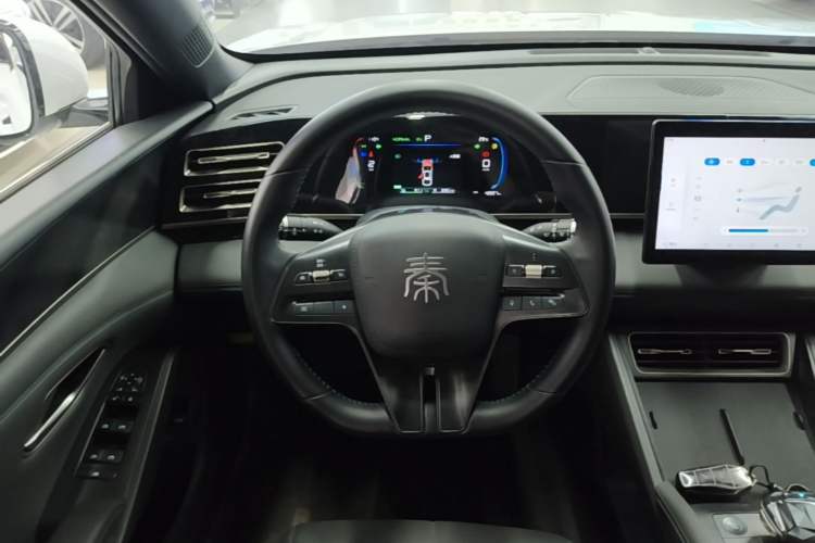 Used BYD Qin L 2024 DM-i 80KM Leading Model Steering Wheel