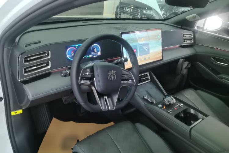 Used BYD Qin L 2024 DM-i 120KM Excellence Model Steering Wheel