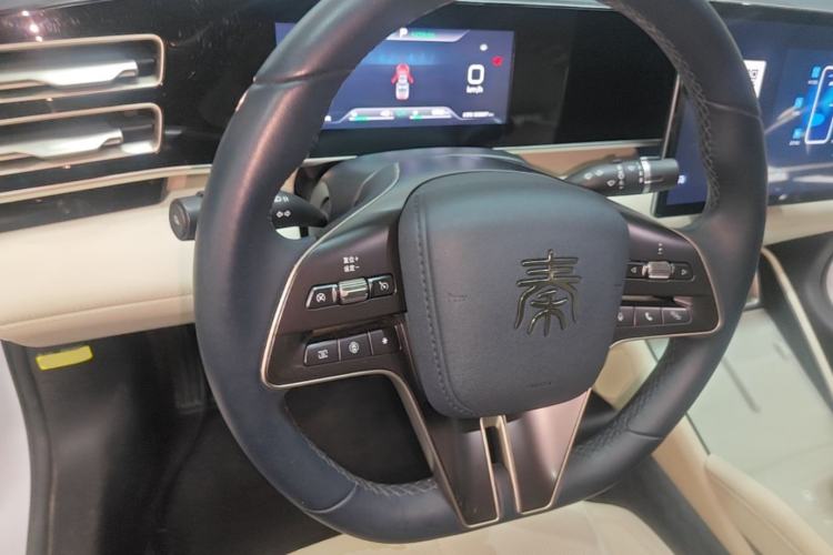 Used BYD Qin L 2024 DM-i 120KM Leading Model Steering Wheel