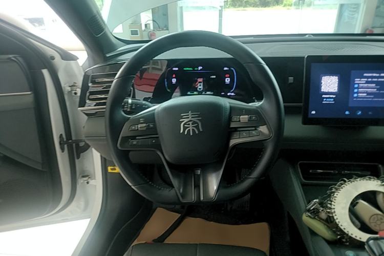 Used BYD Qin L 2024 DM-i 80KM Leading Model Steering Wheel