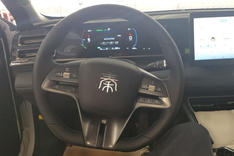 Used BYD Qin L 2024 DM-i 80KM Leading Model Steering Wheel