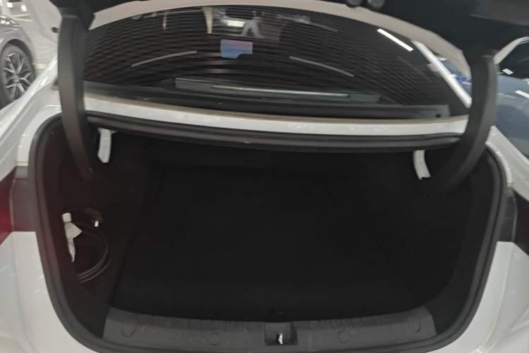Used BYD Qin L 2024 DM-i 80KM Beyond Model Trunk