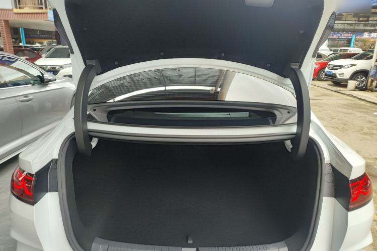 Used BYD Qin L 2024 DM-i 80KM Leading Model Trunk
