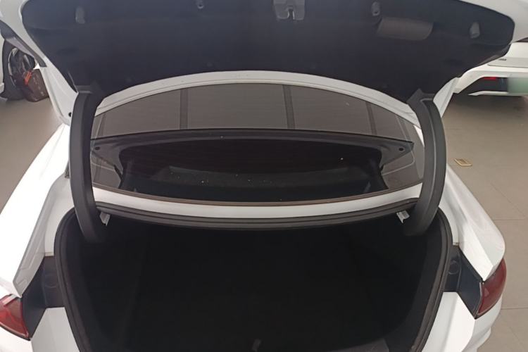 Used BYD Qin L 2024 DM-i 120KM Leading Model Trunk