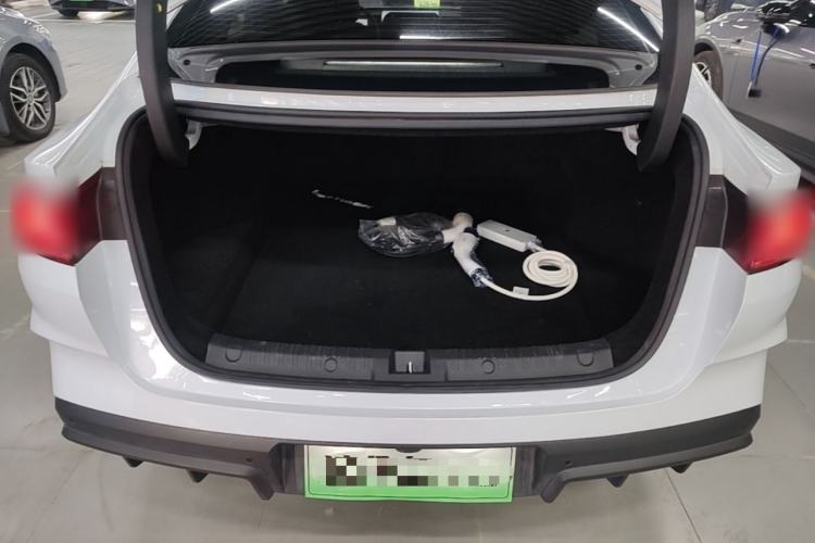 Used BYD Qin L 2024 DM-i 120KM Excellence Model Trunk