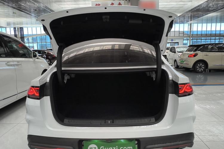 Used BYD Qin L 2024 DM-i 80KM Beyond Model Trunk