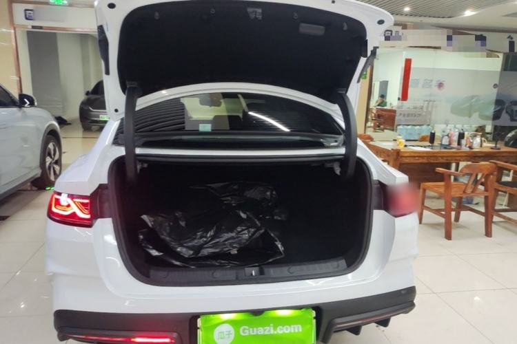 Used BYD Qin L 2024 DM-i 80KM Leading Model Trunk