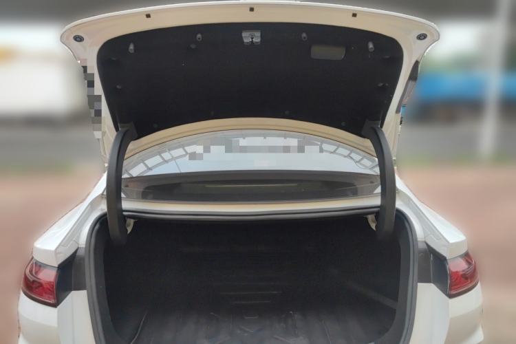 Used BYD Qin L 2024 DM-i 120KM Beyond Model Trunk
