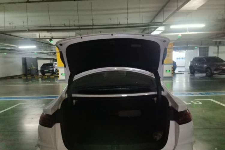 Used BYD Qin L 2024 DM-i 80KM Leading Model Trunk