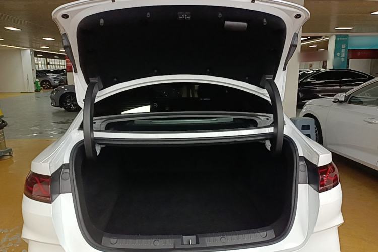 Used BYD Qin L 2024 DM-i 120KM Beyond Model Trunk