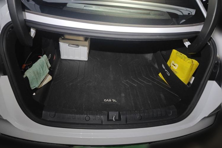 Used BYD Qin L 2024 DM-i 120KM Leading Model Trunk