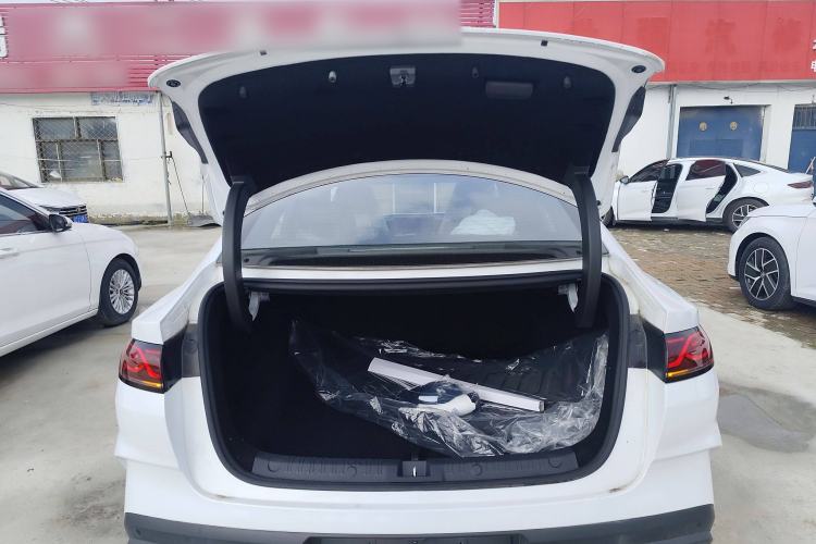 Used BYD Qin L 2024 DM-i 80KM Beyond Model Trunk