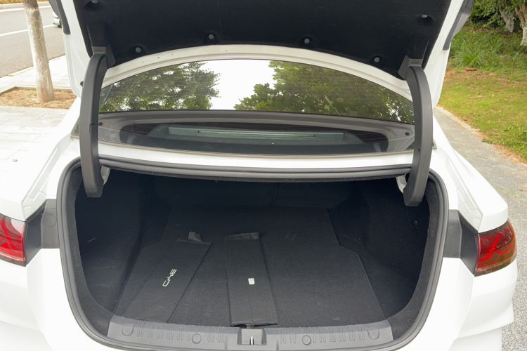 Used BYD Qin L 2024 DM-i 120KM Excellence Model Trunk
