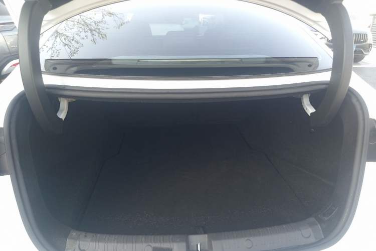 Used BYD Qin L 2024 DM-i 120KM Leading Model Trunk