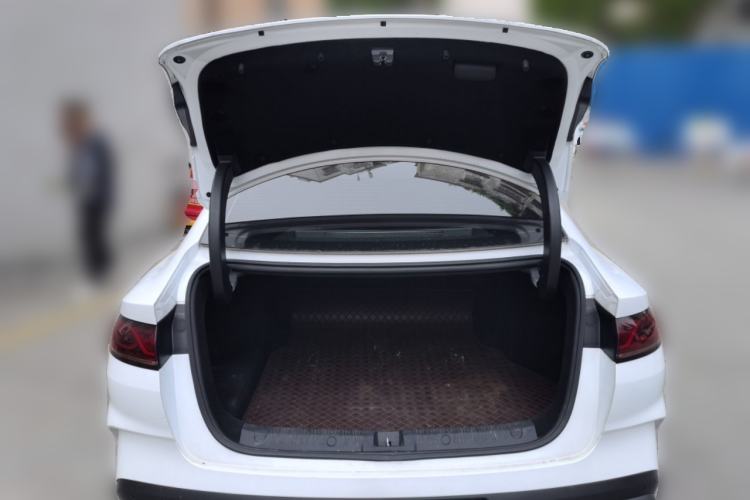 Used BYD Qin L 2024 DM-i 120KM Leading Model Trunk