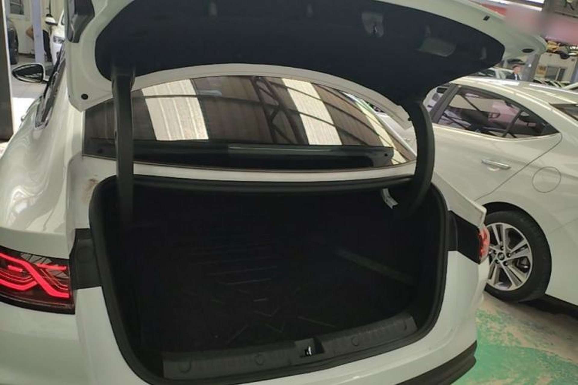 Used BYD Qin L 2024 DM-i 80KM Leading Model Trunk