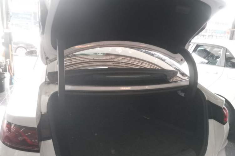 Used BYD Qin L 2024 DM-i 80KM Leading Model Trunk