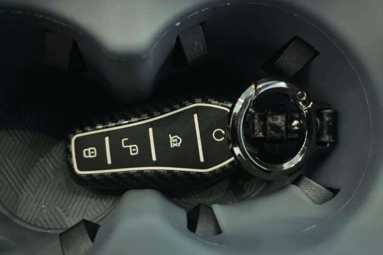 Used BYD Qin L 2024 DM-i 80KM Beyond Model Vehicle Key