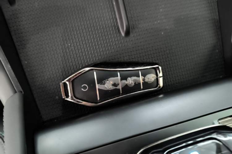 Used BYD Qin L 2024 DM-i 80KM Beyond Model Vehicle Key