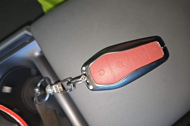 Used BYD Qin L 2024 DM-i 80KM Leading Model Vehicle Key