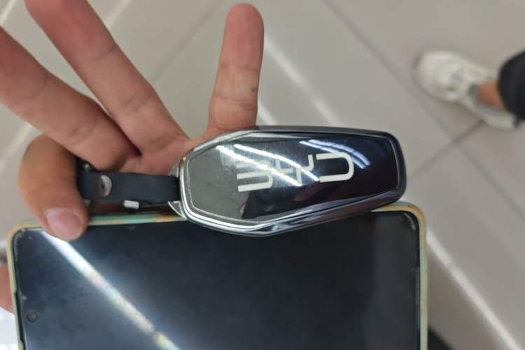 Used BYD Qin L 2024 DM-i 80KM Leading Model Vehicle Key