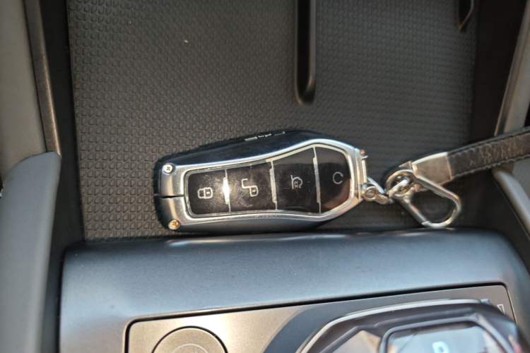 Used BYD Qin L 2024 DM-i 120KM Leading Model Vehicle Key