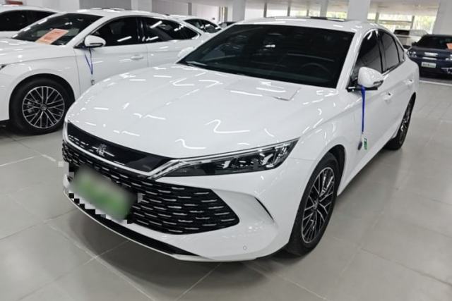 Ojetý BYD Qin L 2024 DM-i 120KM Excellence Model