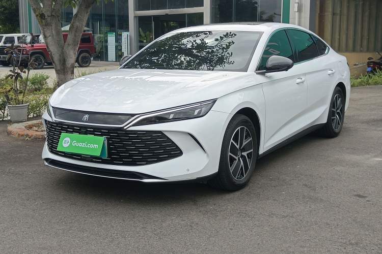 BYD Qin L 2024 DM-i 120KM Leading Model