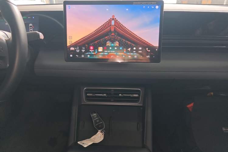 Used BYD Qin L 2025 EV 545KM Beyond Version Audio And AC Panel