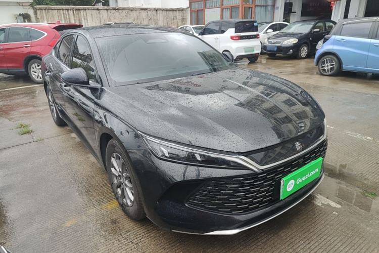 Used BYD Qin L 2025 DM-i Smart Drive 80KM Leading Model Front Right 45 Deg