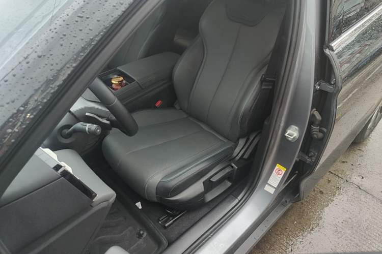 Used BYD Qin L 2025 DM-i Smart Drive 80KM Leading Model Left Front Seat