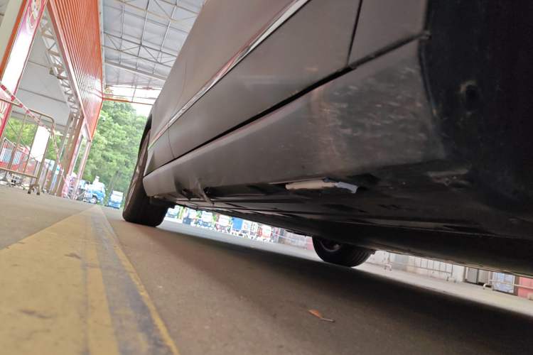 Used BYD Qin L 2025 EV 545KM Beyond Version Right Side Sill