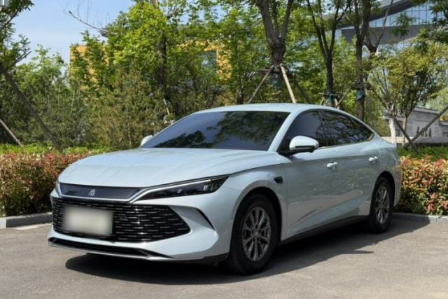 Used BYD Qin L 2025 DM-i Smart Drive 80KM Leading Model