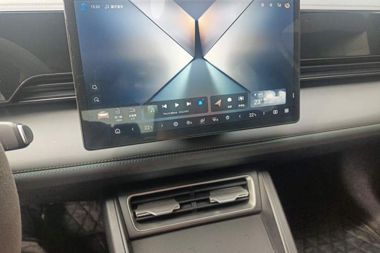 Used BYD Qin L 2025 EV 470KM Leading Edition Audio And AC Panel