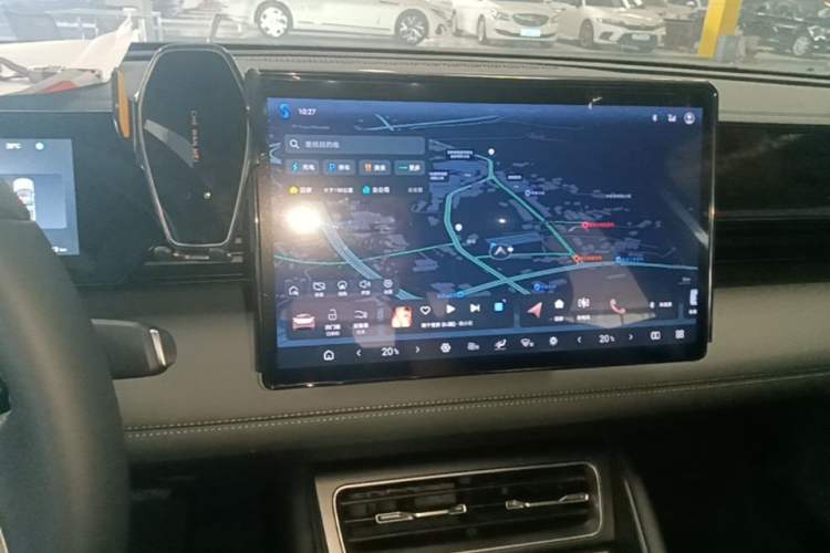 Used BYD Qin L 2025 EV 545KM Beyond Version Audio And AC Panel
