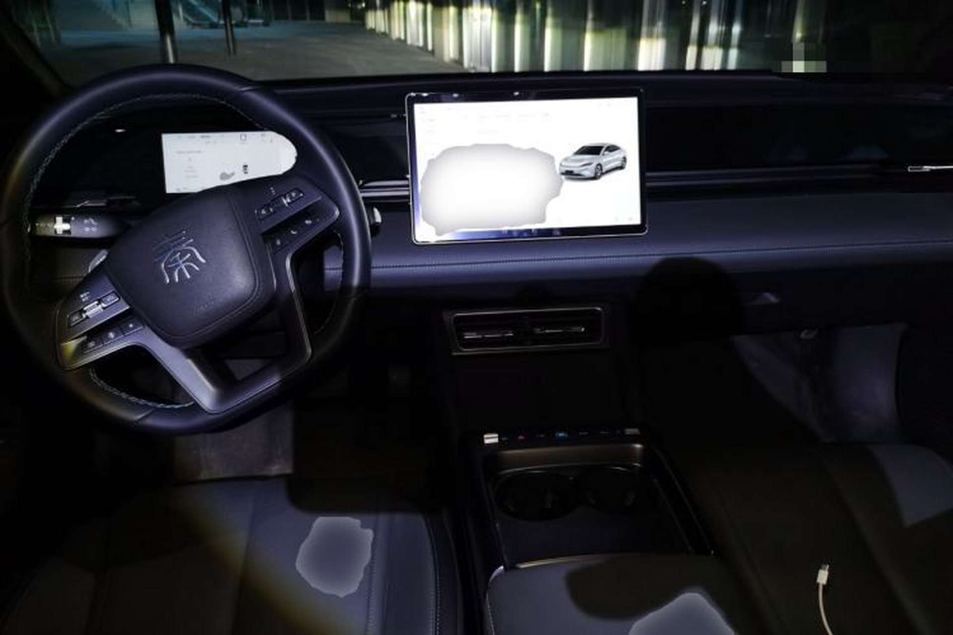 Used BYD Qin L 2025 EV 545KM Beyond Version Center Console