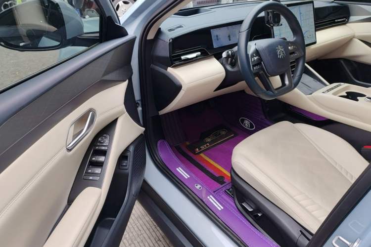Used BYD Qin L 2025 EV 545KM Excellence Edition Driver Seat