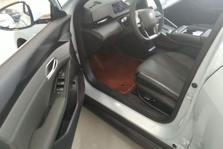 Used BYD Qin L 2025 EV 470KM Leading Edition Driver Seat