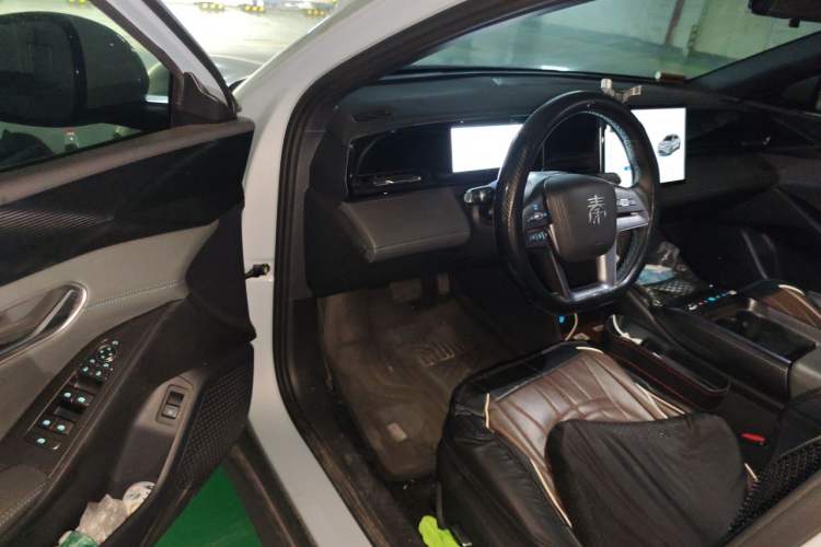 Used BYD Qin L 2025 EV 470KM Leading Edition Driver Seat