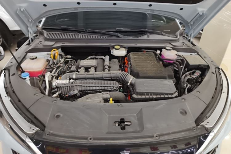 Used BYD Qin L 2025 DM-i Smart Drive 80KM Leading Model Engine Bay