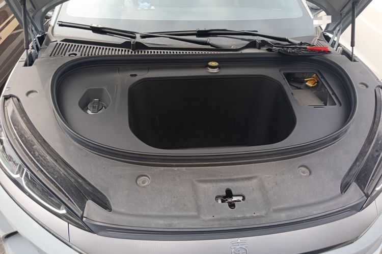 Used BYD Qin L 2025 EV 545KM Beyond Version Engine Bay